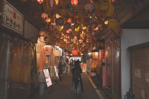 Lanterns glowing outside a Japanese Izakaya